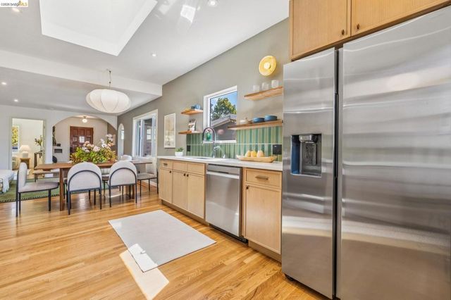 1507 Marin Ave, Albany, CA 94706