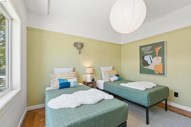 1507 Marin Ave, Albany, CA 94706