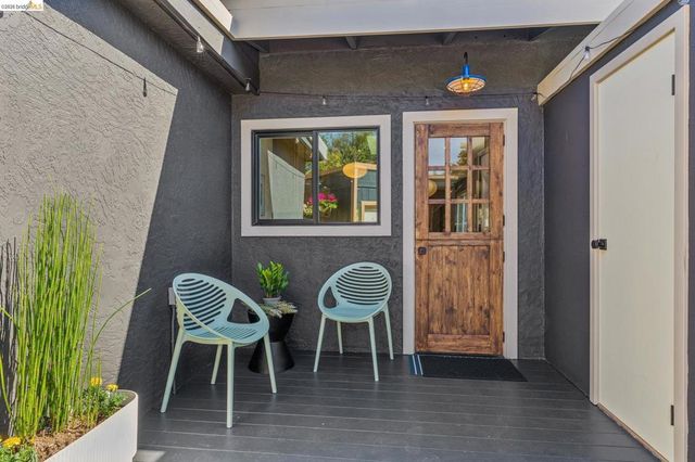 1507 Marin Ave, Albany, CA 94706