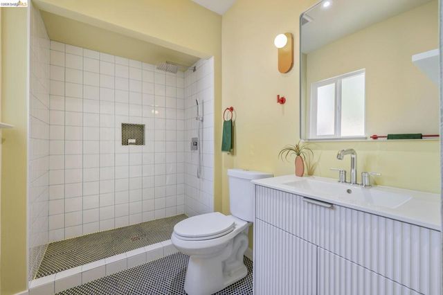 1507 Marin Ave, Albany, CA 94706