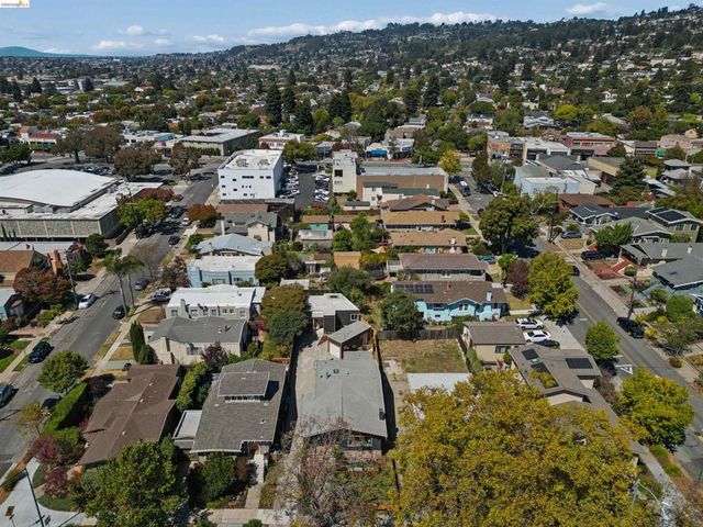 1507 Marin Ave, Albany, CA 94706