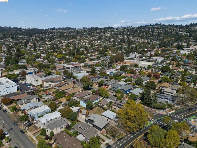 1507 Marin Ave, Albany, CA 94706
