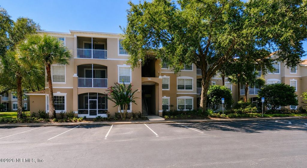 10550 BAYMEADOWS Road 322, Jacksonville, FL 32256