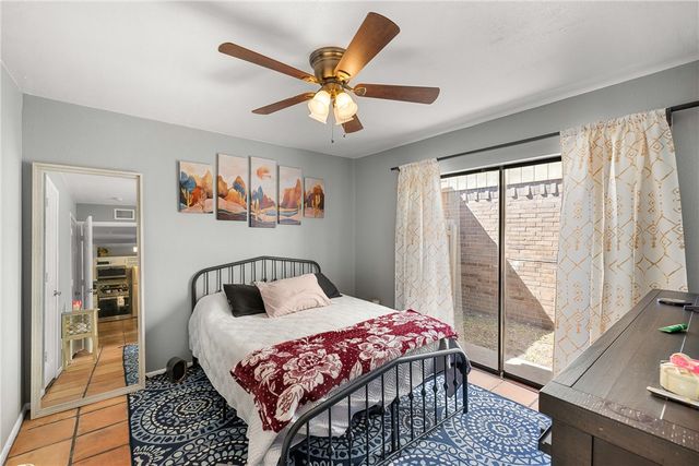 917 Navidad Street, Bryan, TX 77801