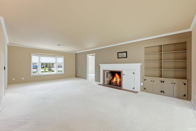 5227 Indiana Avenue, Fort Wayne, IN 46807