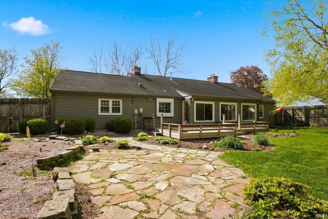 5227 Indiana Avenue, Fort Wayne, IN 46807