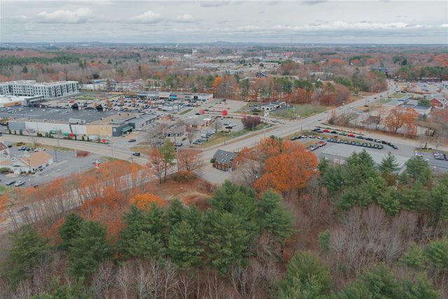 2425 Lafayette Road, Portsmouth, NH 03801