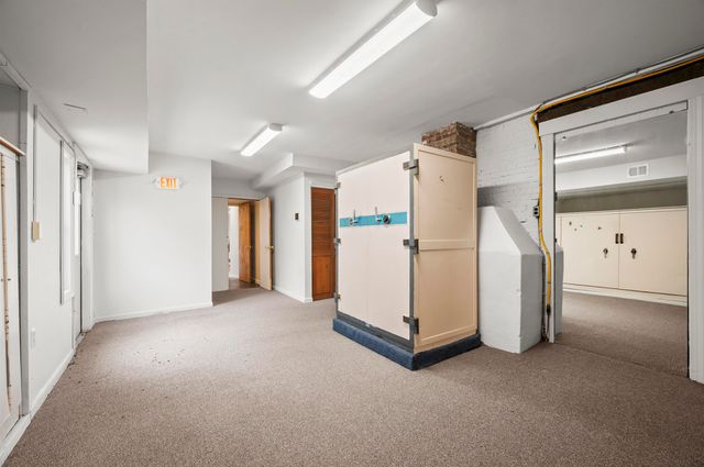 2425 Lafayette Road, Portsmouth, NH 03801