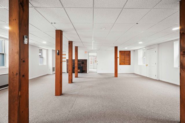 2425 Lafayette Road, Portsmouth, NH 03801