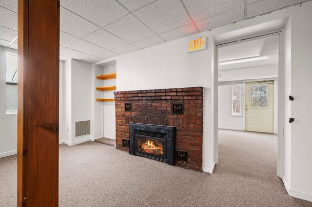 2425 Lafayette Road, Portsmouth, NH 03801