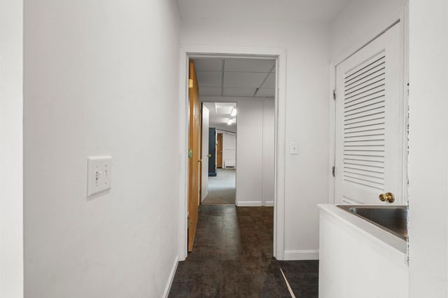 2425 Lafayette Road, Portsmouth, NH 03801