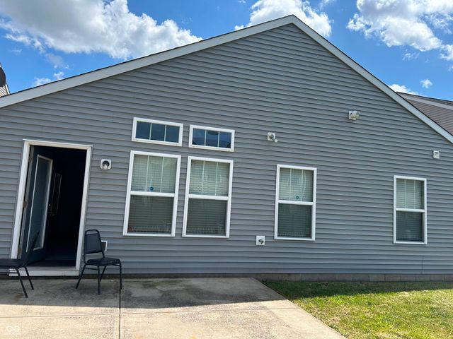 5202 Alpine Violet Way, Indianapolis, IN 46254
