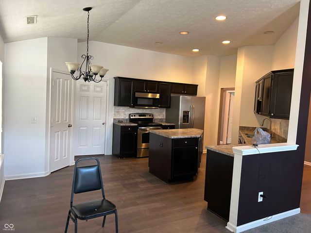 5202 Alpine Violet Way, Indianapolis, IN 46254