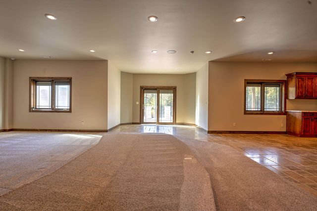 1409 Golden Valley Lane, Minot, ND 58703