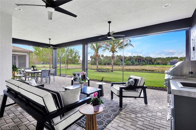 11628 Periwinkle DR, Naples, FL 34120