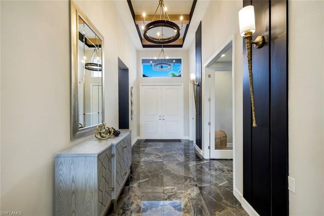 11628 Periwinkle DR, Naples, FL 34120