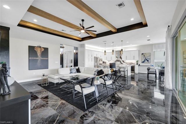 11628 Periwinkle DR, Naples, FL 34120