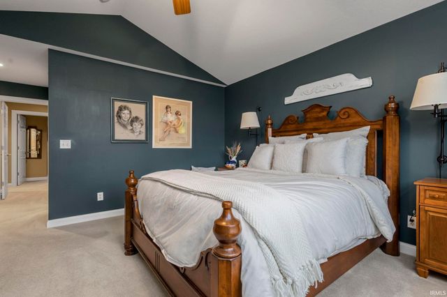 23870 Autumnview Lane, Elkhart, IN 46517