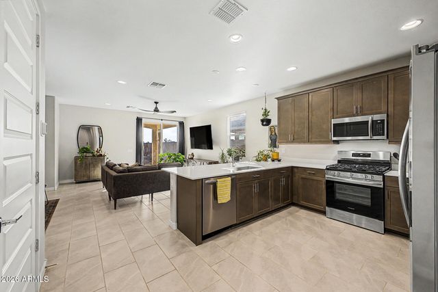 17345 W SMOKETREE Drive, Surprise, AZ 85387