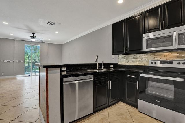 3612 NW 13th Street, Lauderhill, FL 33311