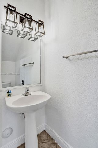 3612 NW 13th Street, Lauderhill, FL 33311