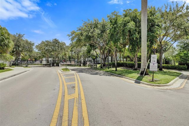 3612 NW 13th Street, Lauderhill, FL 33311