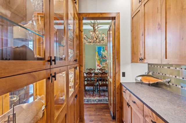 9200 Stallion DR, Austin, TX 78733