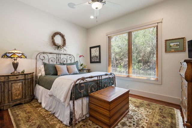 9200 Stallion DR, Austin, TX 78733