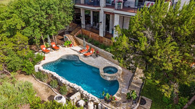 9200 Stallion DR, Austin, TX 78733
