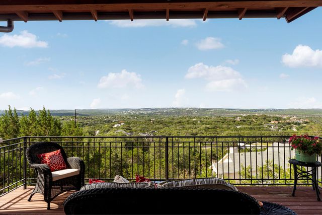9200 Stallion DR, Austin, TX 78733