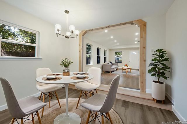 1918 Brunswick, San Antonio, TX 78211