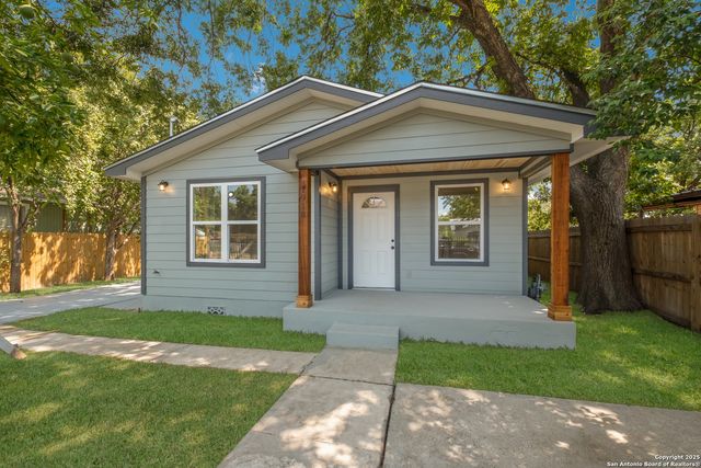 1918 Brunswick, San Antonio, TX 78211