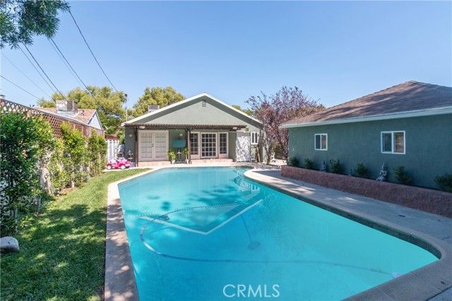 409 S Lamer, Burbank, CA 91506