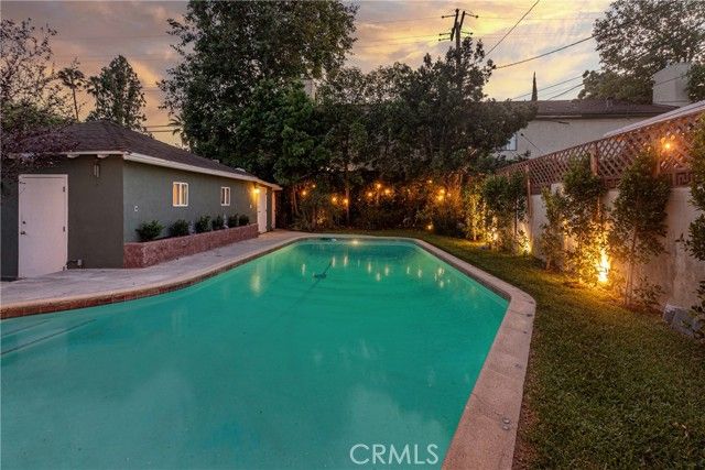 409 S Lamer, Burbank, CA 91506