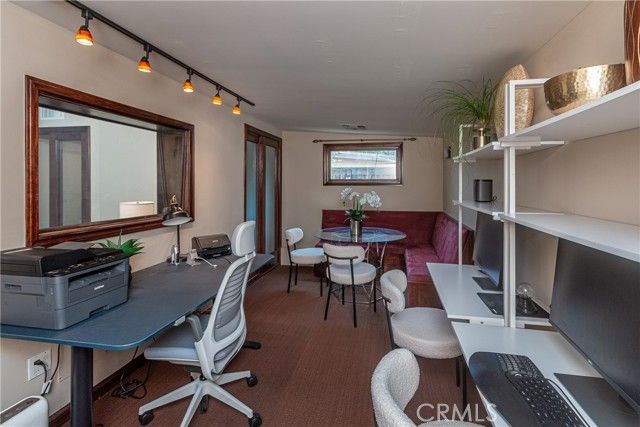 409 S Lamer, Burbank, CA 91506