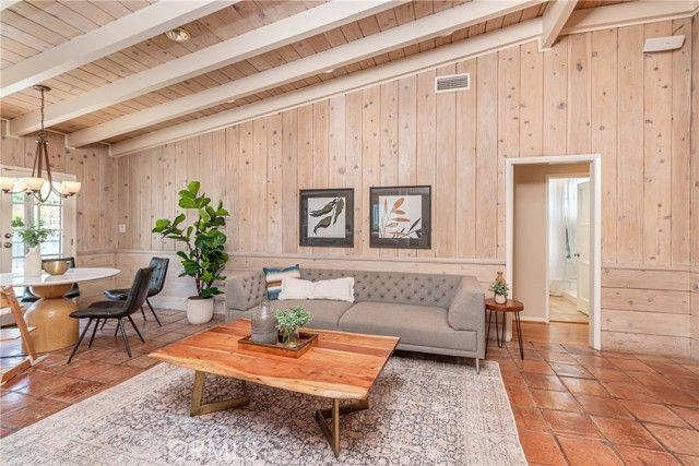 409 S Lamer, Burbank, CA 91506