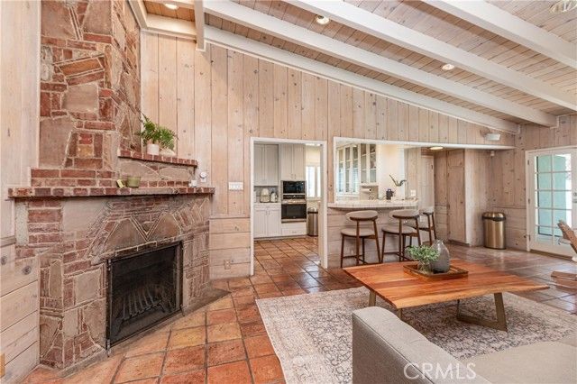 409 S Lamer, Burbank, CA 91506