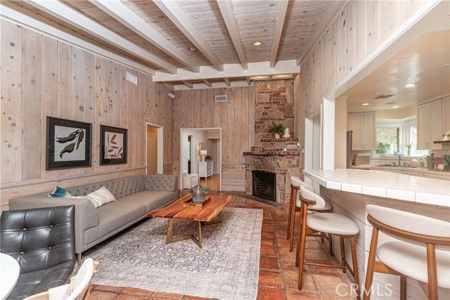 409 S Lamer, Burbank, CA 91506