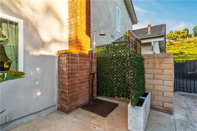 6691 E Smokewood, Anaheim Hills, CA 92807