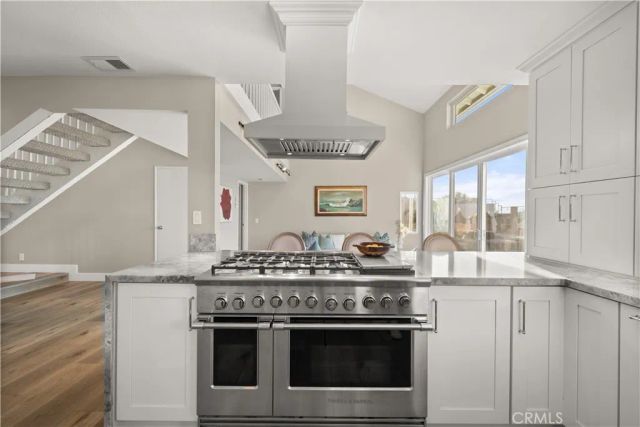 6691 E Smokewood, Anaheim Hills, CA 92807