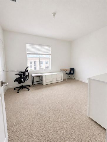 823 SE 17th Street, Homestead, FL 33034