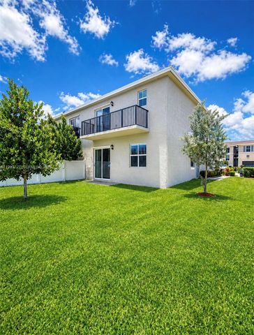 823 SE 17th Street, Homestead, FL 33034
