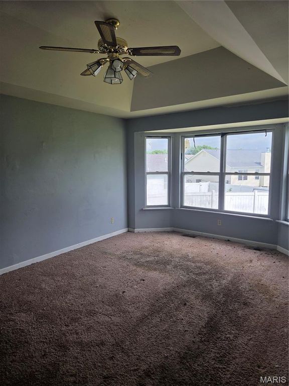 Image 14 of property listing at 3 Running River Court, Moscow Mills, MO 63362