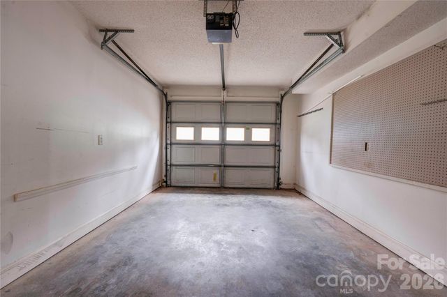 174 Columns Circle, Shelby, NC 28150