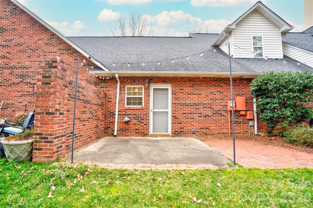 174 Columns Circle, Shelby, NC 28150