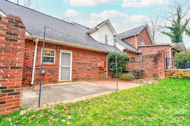 174 Columns Circle, Shelby, NC 28150