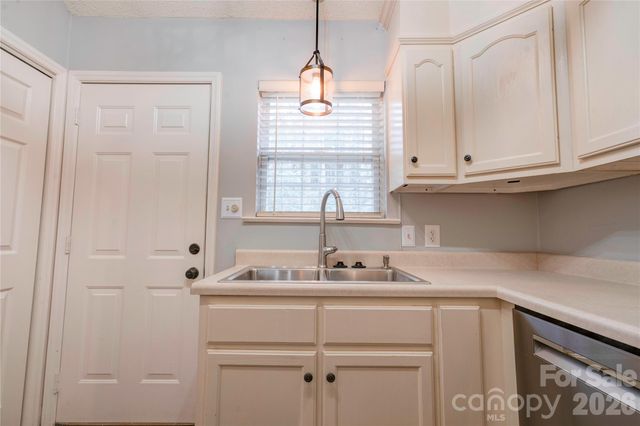 174 Columns Circle, Shelby, NC 28150