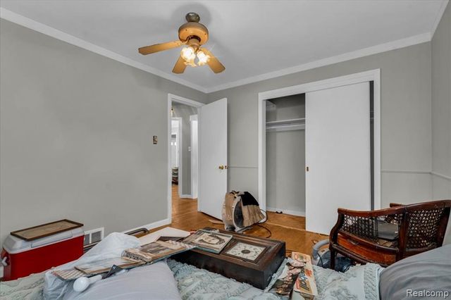 18979 Whitby Street, Livonia, MI 48152