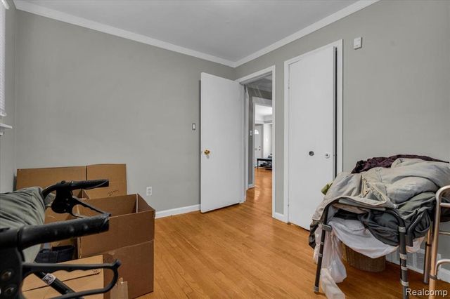 18979 Whitby Street, Livonia, MI 48152