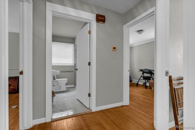 18979 Whitby Street, Livonia, MI 48152